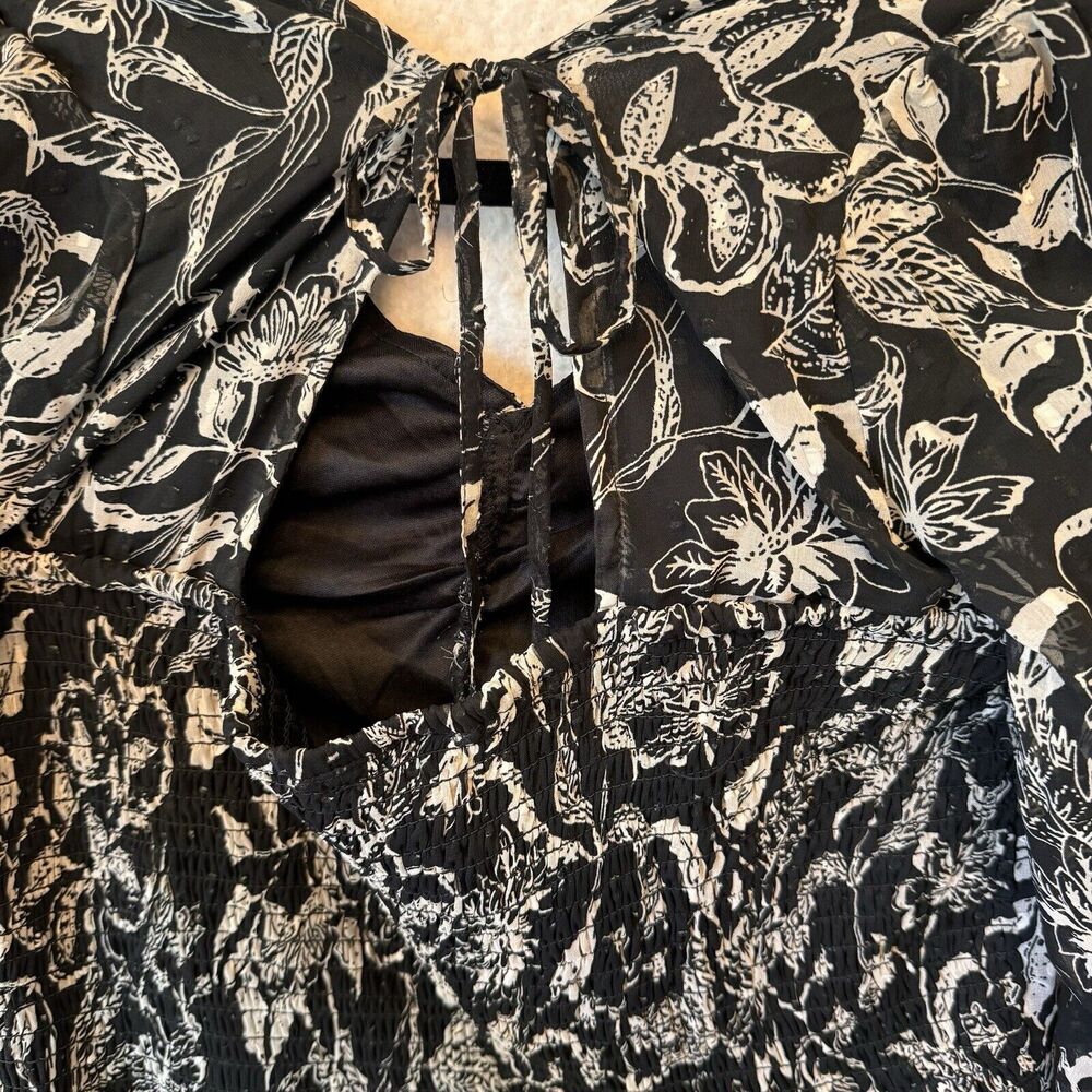 NWOT Floral Midi Dress - Picture 9 of 12